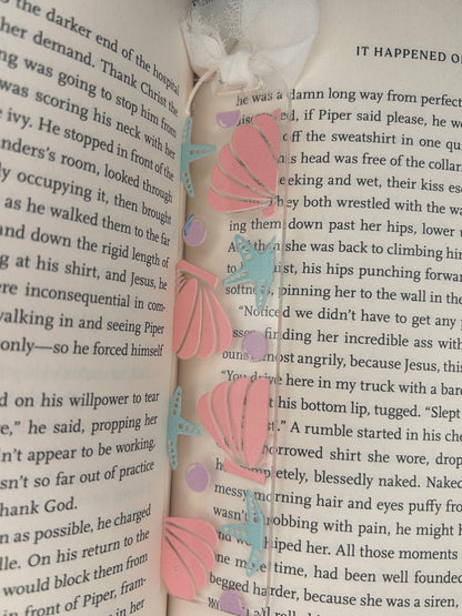 Large Seashell bookmark