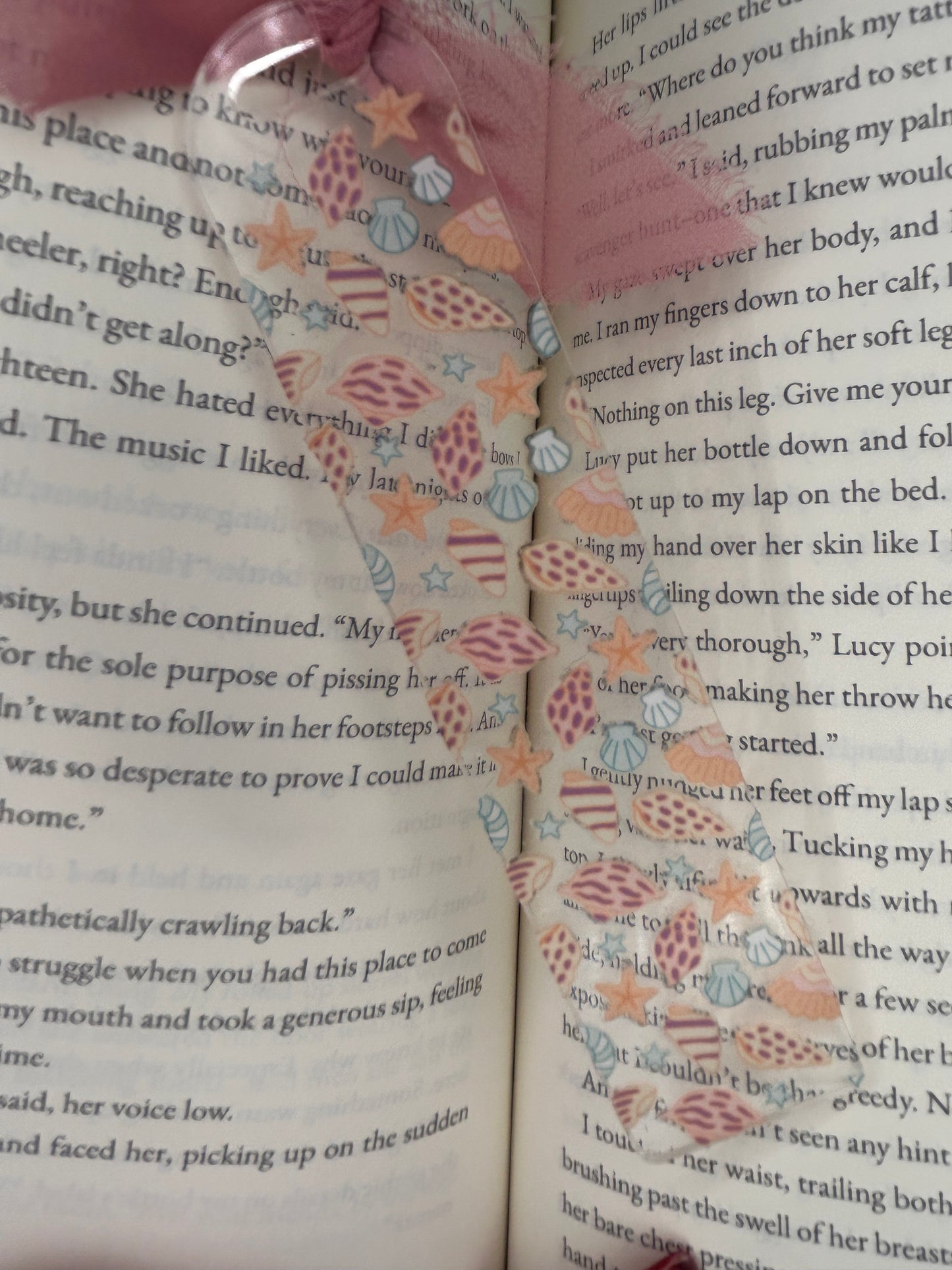 Mini Seashells bookmark