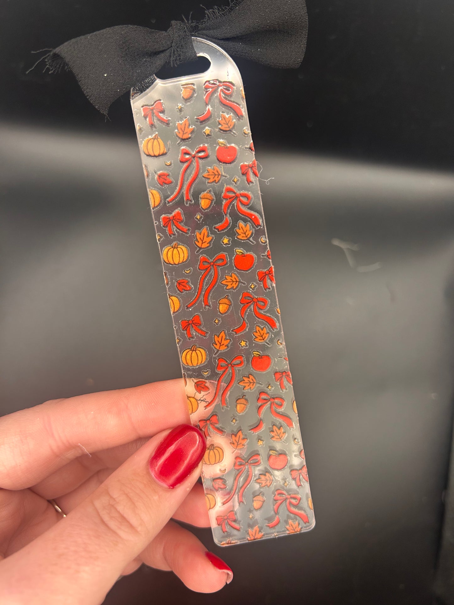 Autumnal Bows bookmark