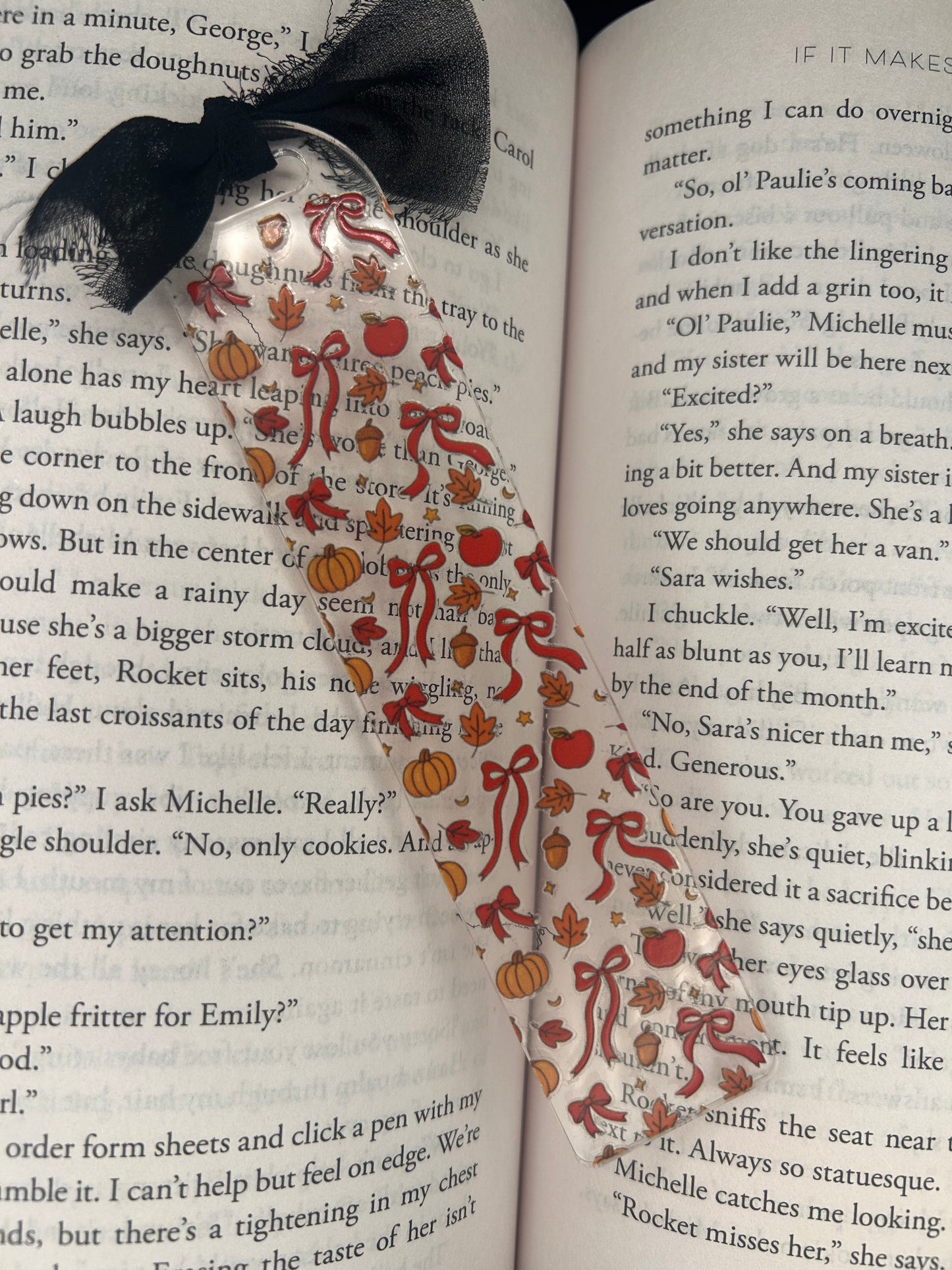 Autumnal Bows bookmark